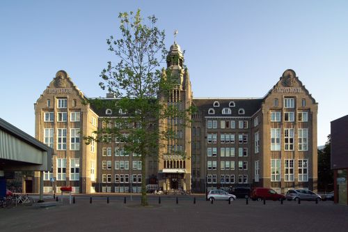 Lloyd Hotel & Culturele Ambassade