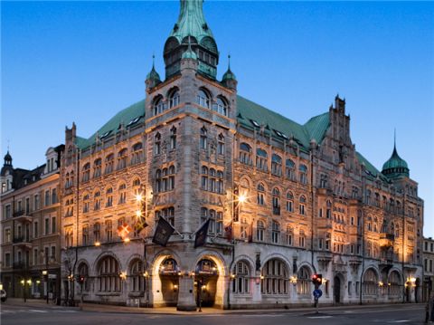 First Hotel Christian IV