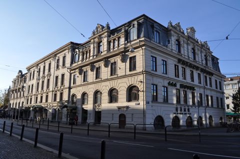 Hotel Palace